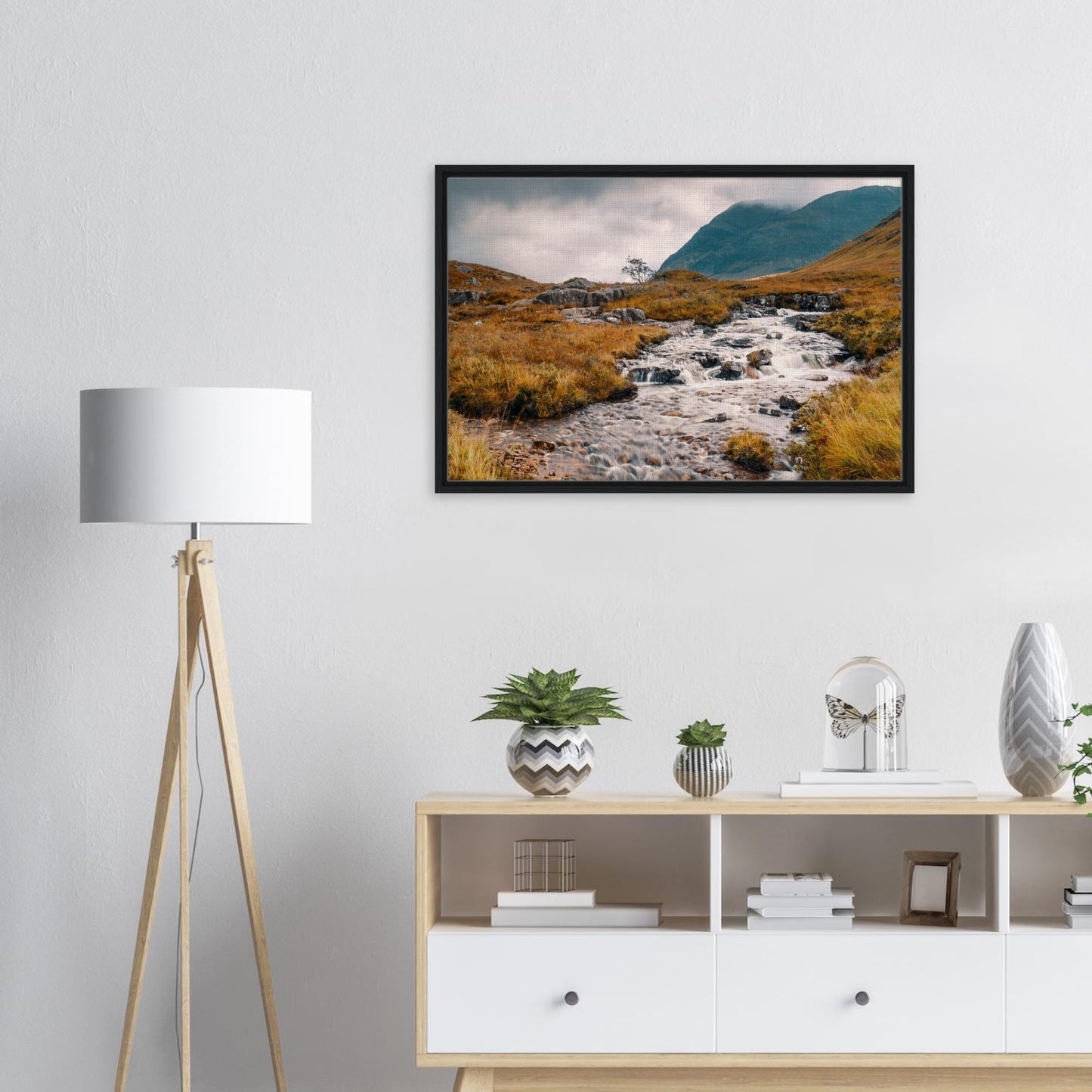 Framed landscape of Glencoe’s natural beauty