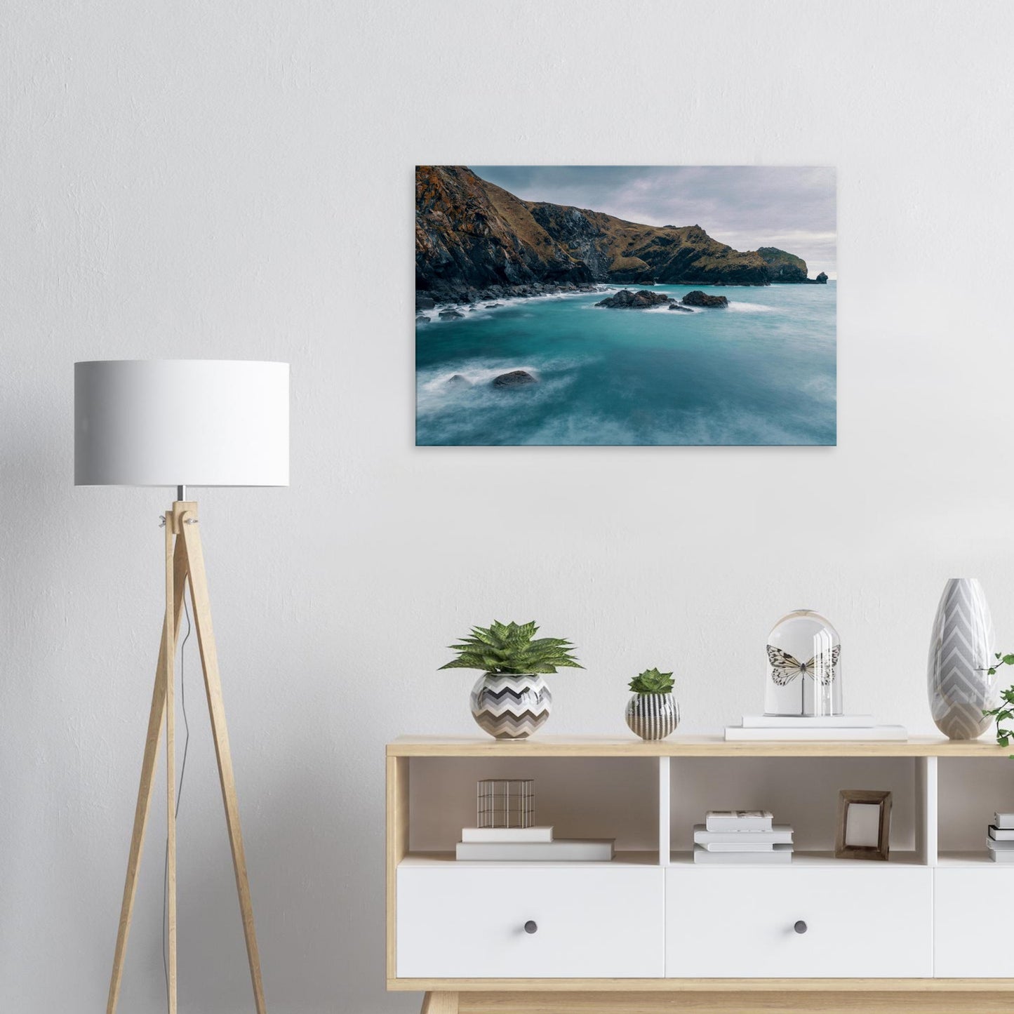 Cornwall canvas print with soft sea movement and dramatic cliffs