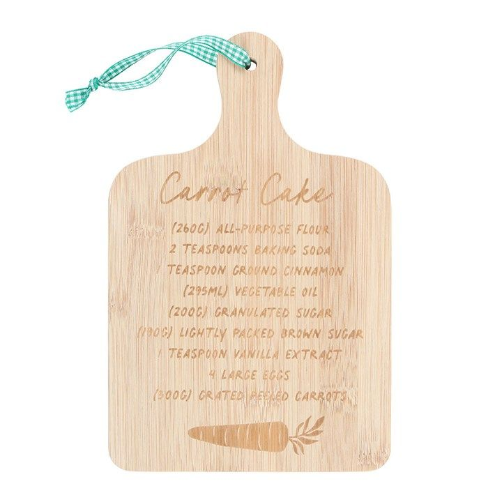 Wooden serving board with engraved carrot cake recipe, perfect for home bakers