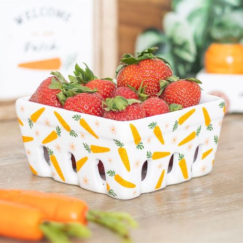 Ceramic berry basket with carrot and daisy design for kitchen storage